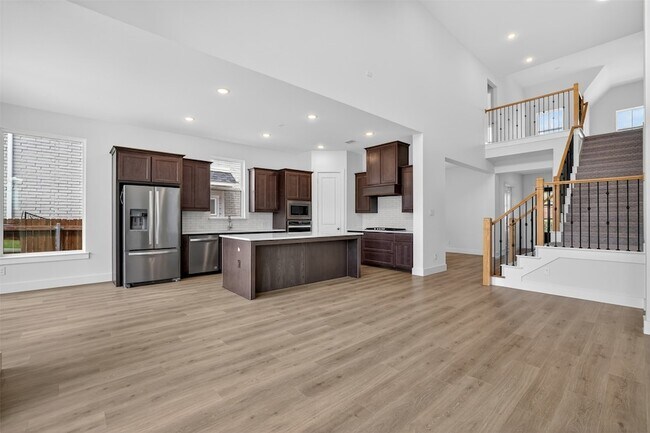 Building Photo - 6009 Firefox Ln