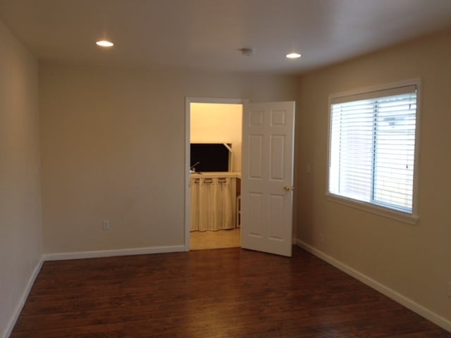 Building Photo - 8921 Bishop Ave