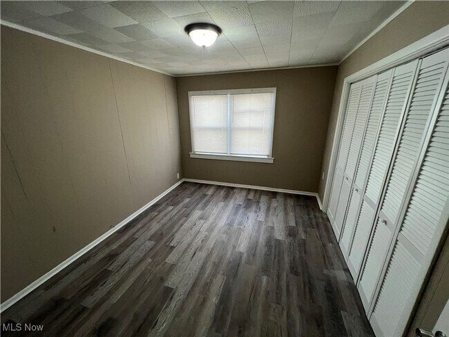 Building Photo - Spacious Cleveland Home for Rent – Great Neighborhood!