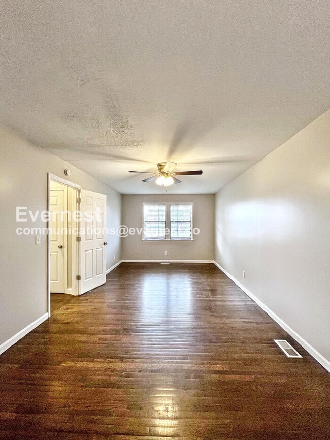 Building Photo - 408 Malibu Canyon Dr