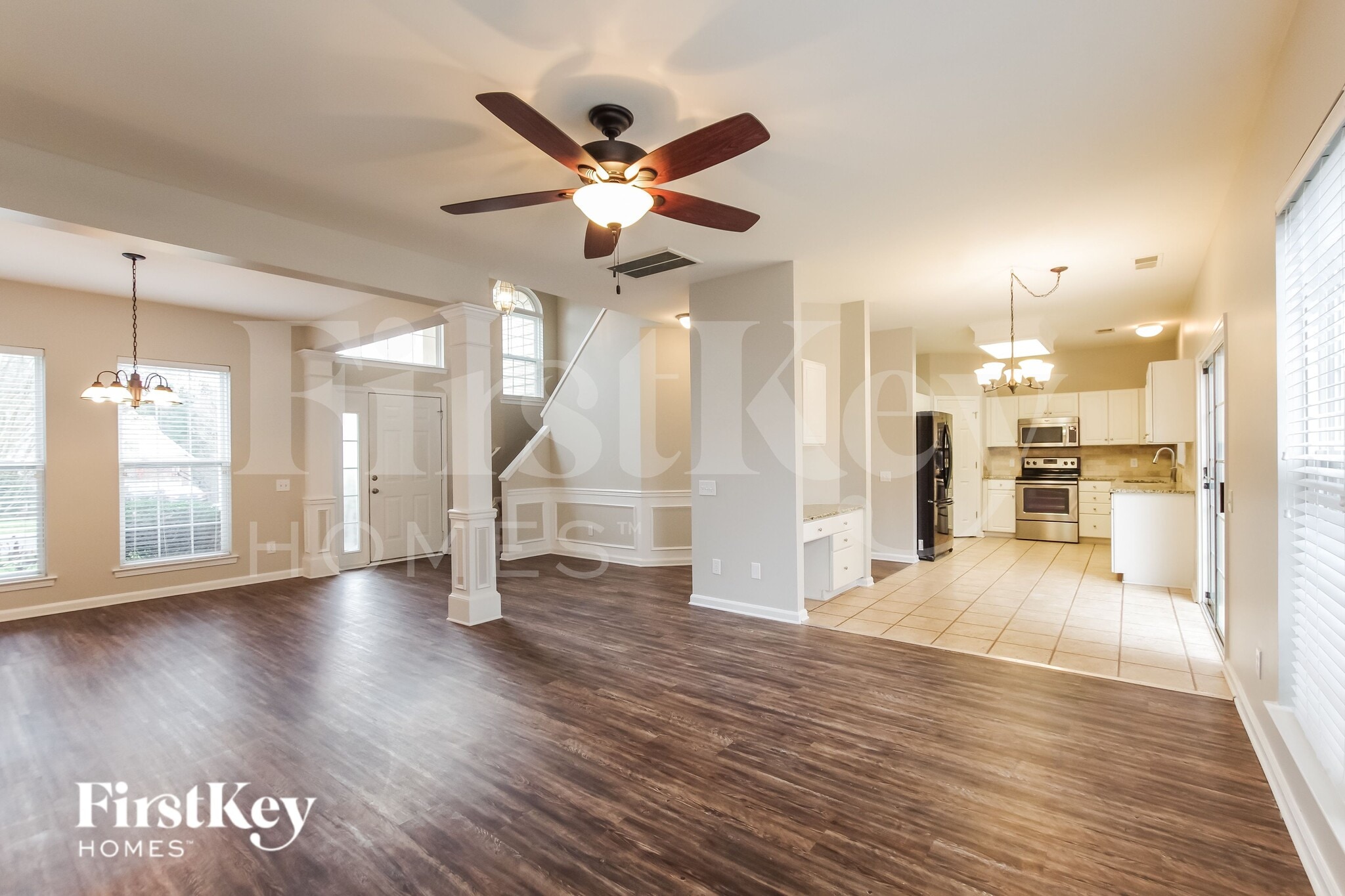 Building Photo - 924 Clearbrook Rd