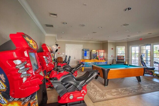 Building Photo - 4001 Breakview Dr