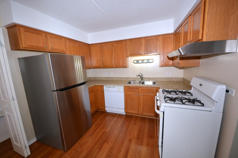 Building Photo - 7335 Tiffany Dr