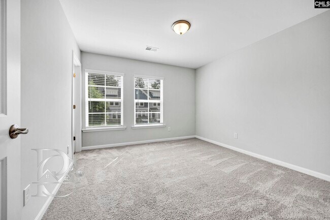Building Photo - 185 Northwood St