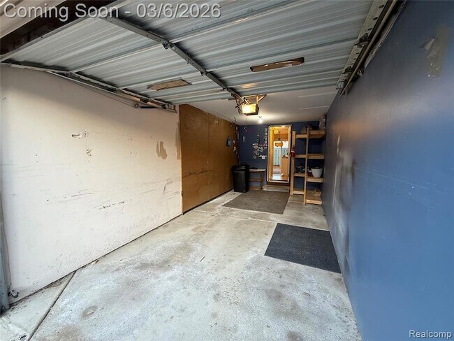 Building Photo - 44585 N Bunker Hill Dr