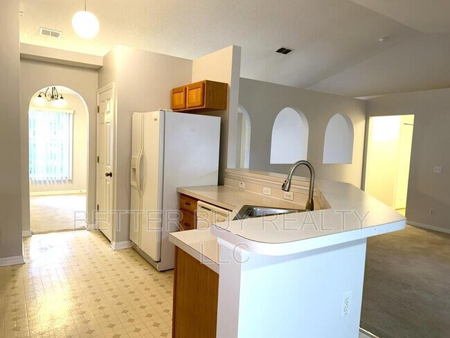 Building Photo - 28 Princess Dolores Ln