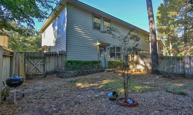 Building Photo - 191 N Burberry Park Cir