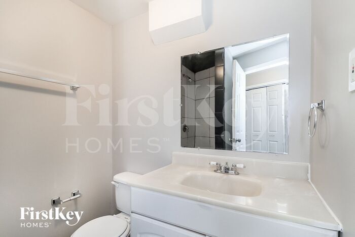 Building Photo - 2825 Candler Run