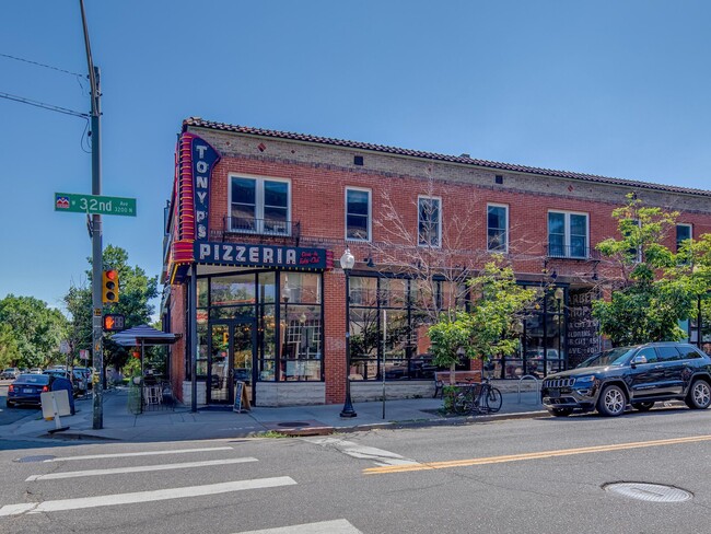 Building Photo - 1819 Boulder St