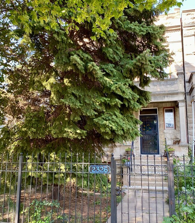 Building Photo - 2326 S Millard Ave
