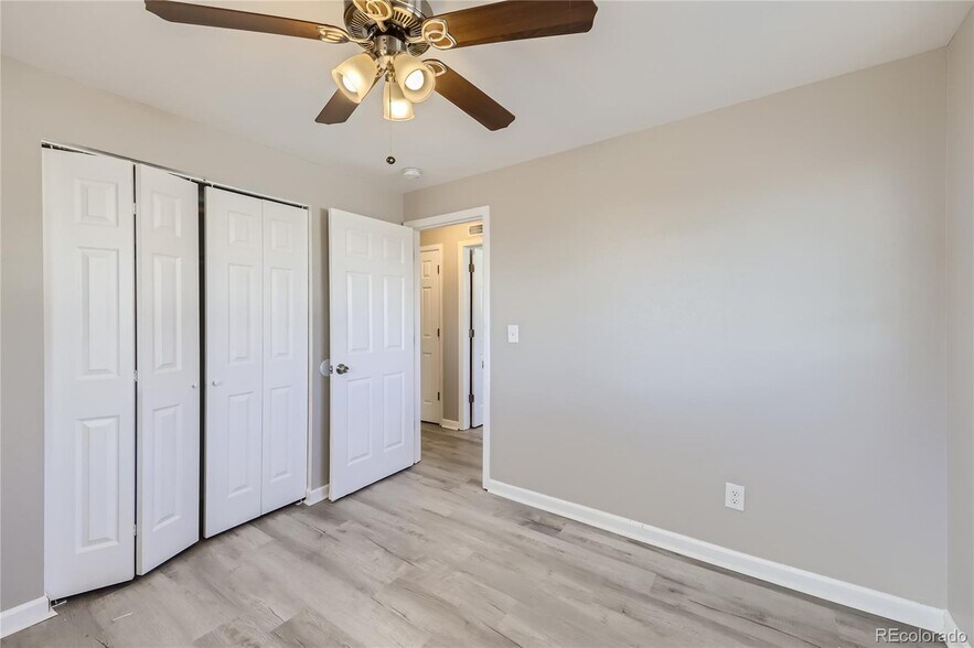 Building Photo - 8876 Lipan St