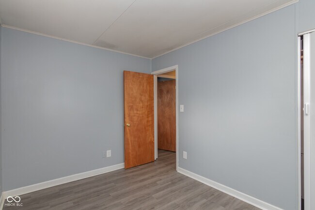 Building Photo - 290 Ardmoor Dr