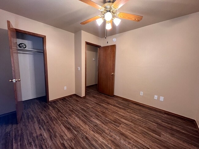 Building Photo - Beautifully Updated 3 Bedroom, 2 Bath Home...