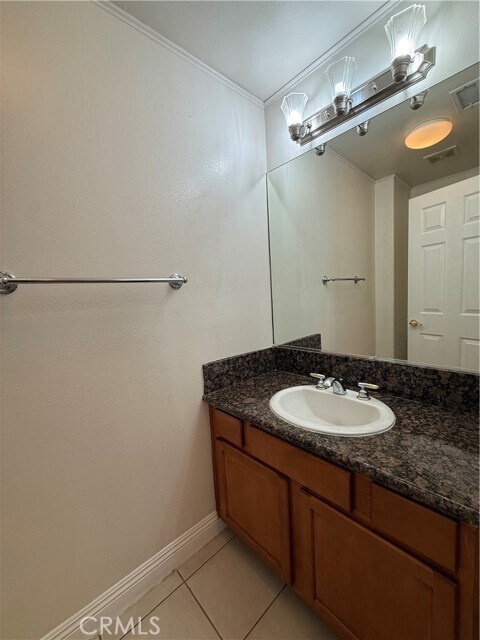 Building Photo - 721 Arcadia Ave