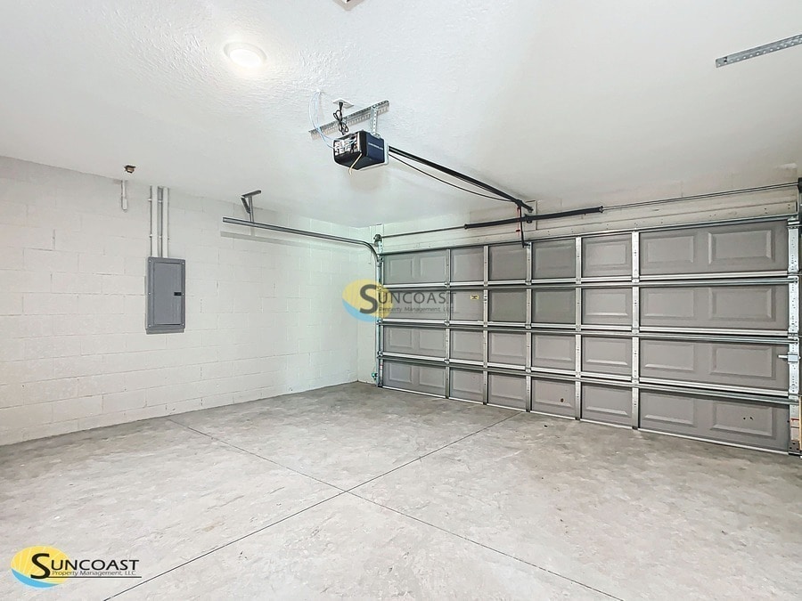 Building Photo - 3367 S Dalton Terrace