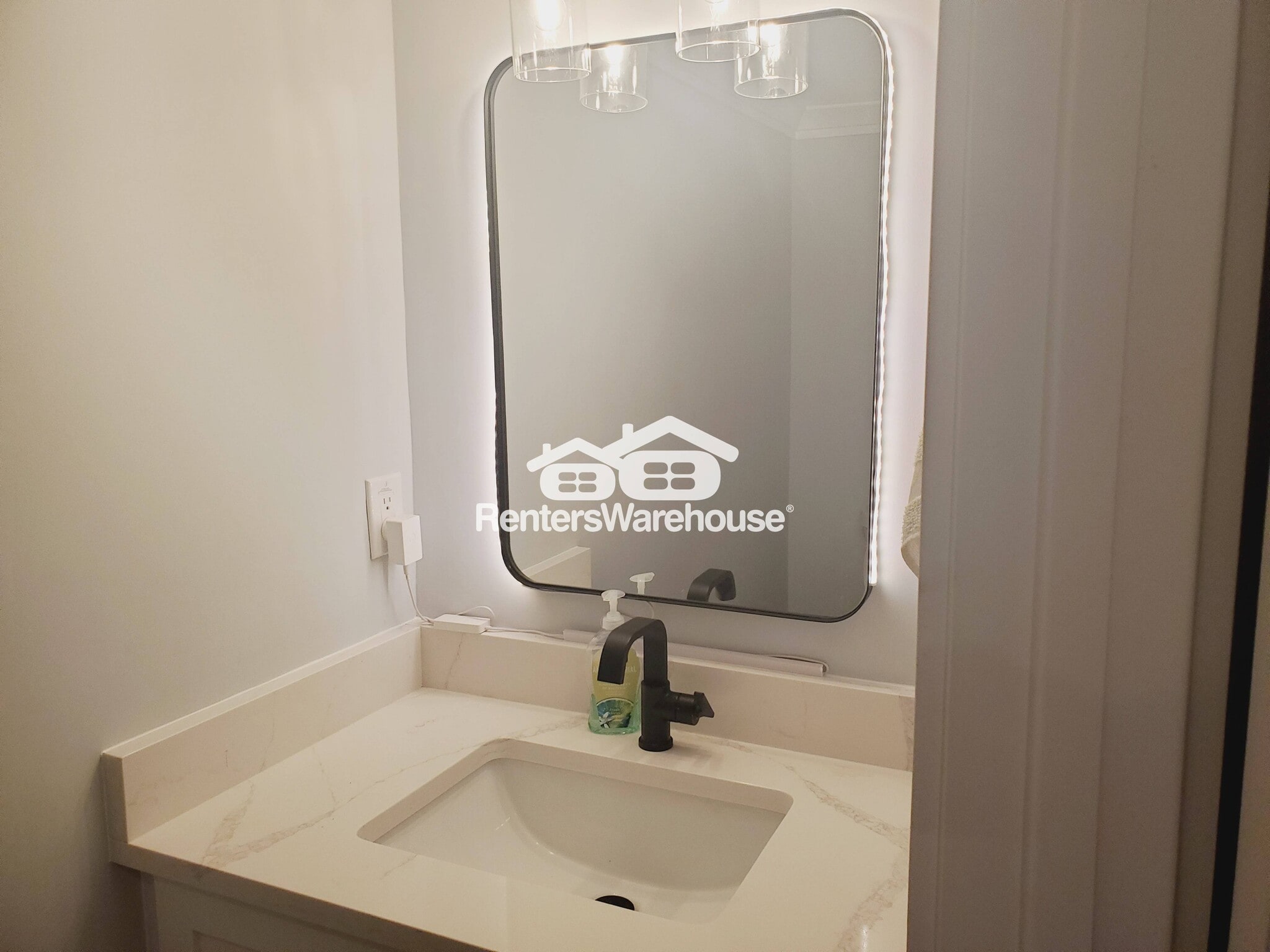 Building Photo - 2220 Haverhill Ct SE