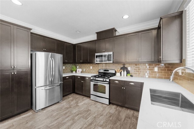 Building Photo - 43148 Avenida Cielo