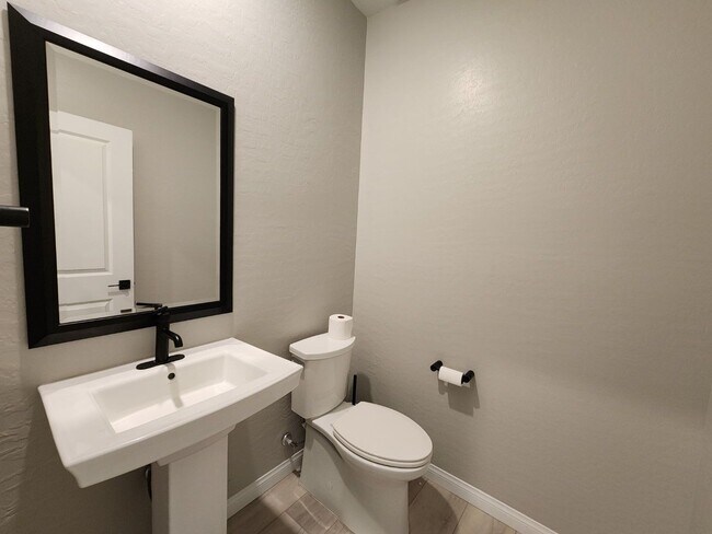 Building Photo - Upgraded 3-Bedroom with a Pool in a Gated Community