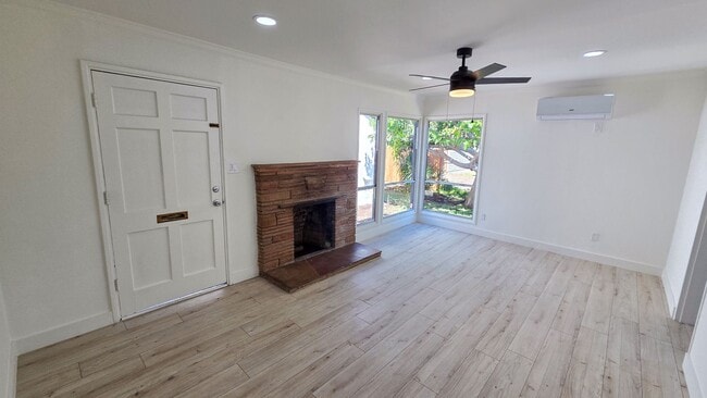 Building Photo - 13534 Starbuck St