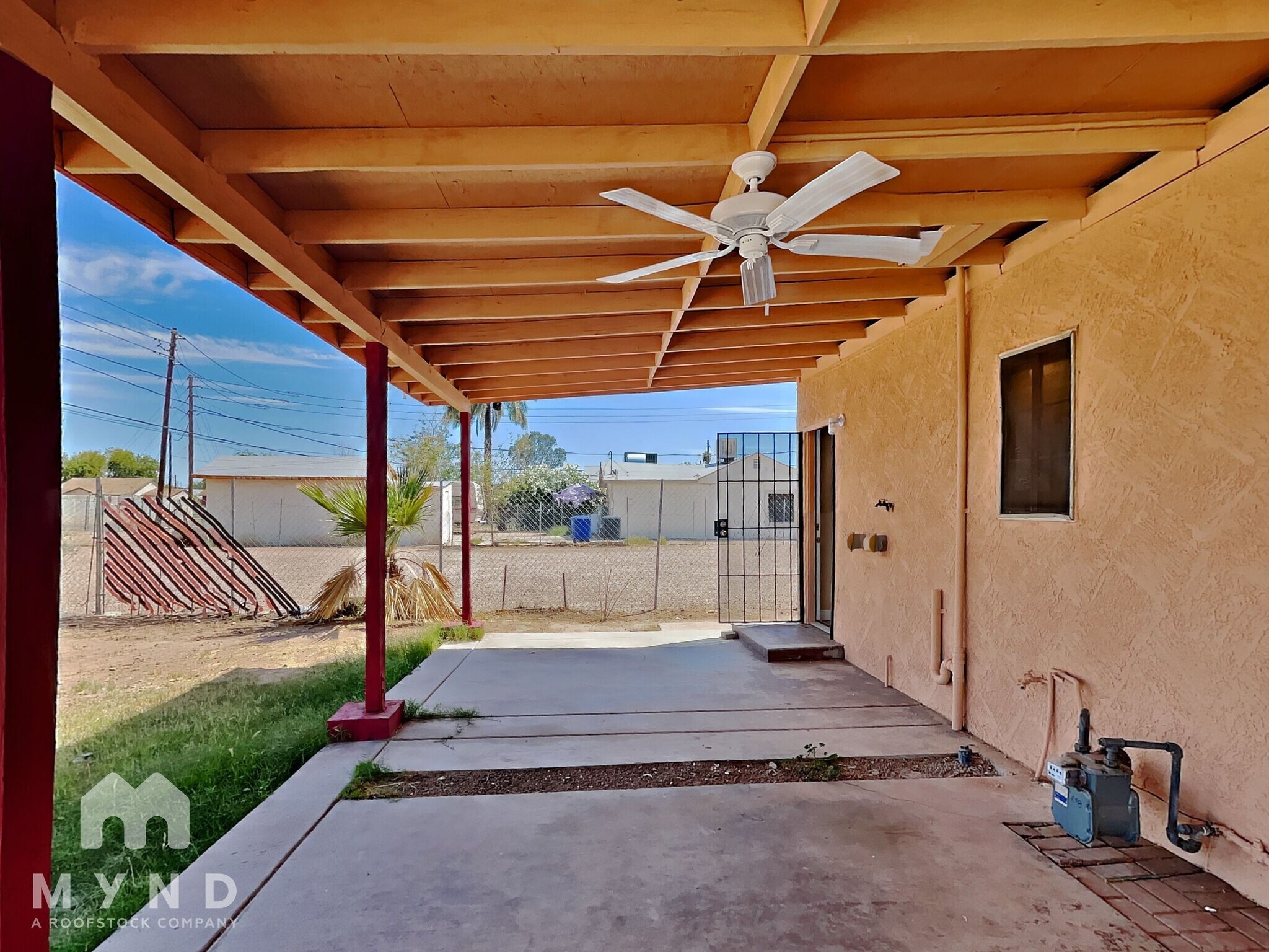 Building Photo - 271 Dakota St