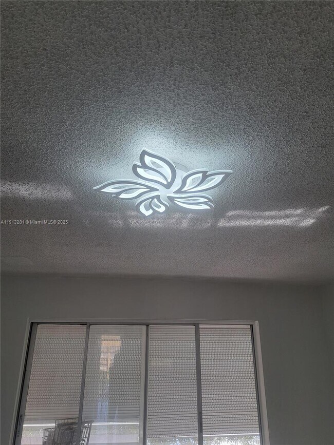 Building Photo - 8225 Sunrise Lakes Blvd