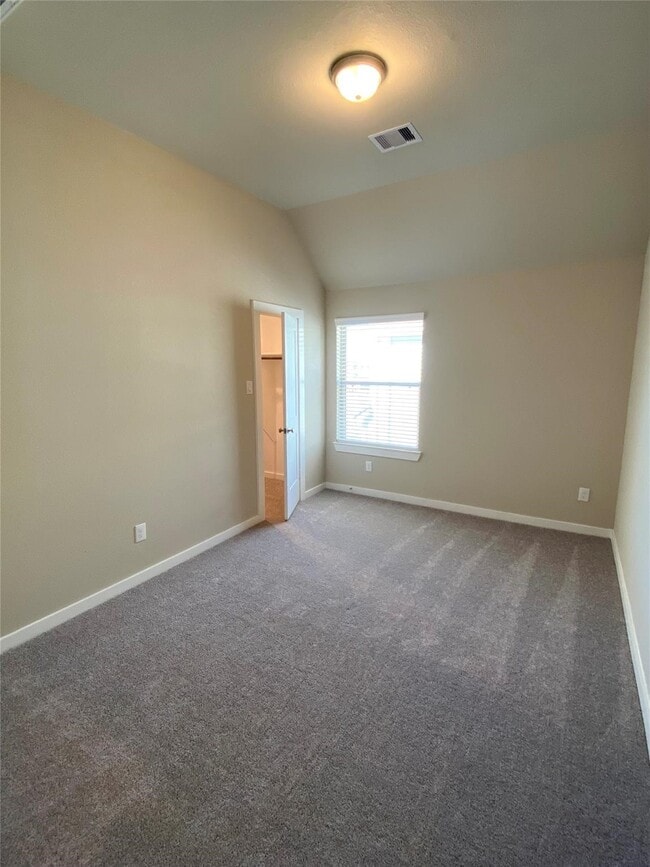 Building Photo - 15030 Flintstone Village Trl