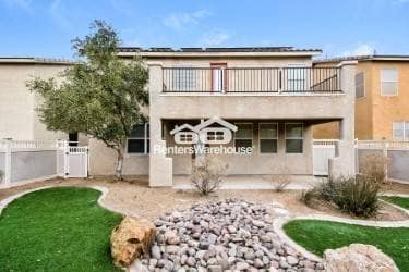 Building Photo - Your perfect 3-bedroom, 2.5-bath home in H...
