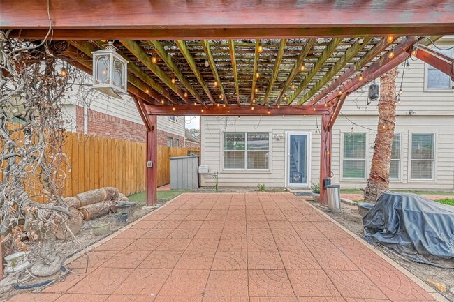 Building Photo - 19443 Maywood Falls Cir