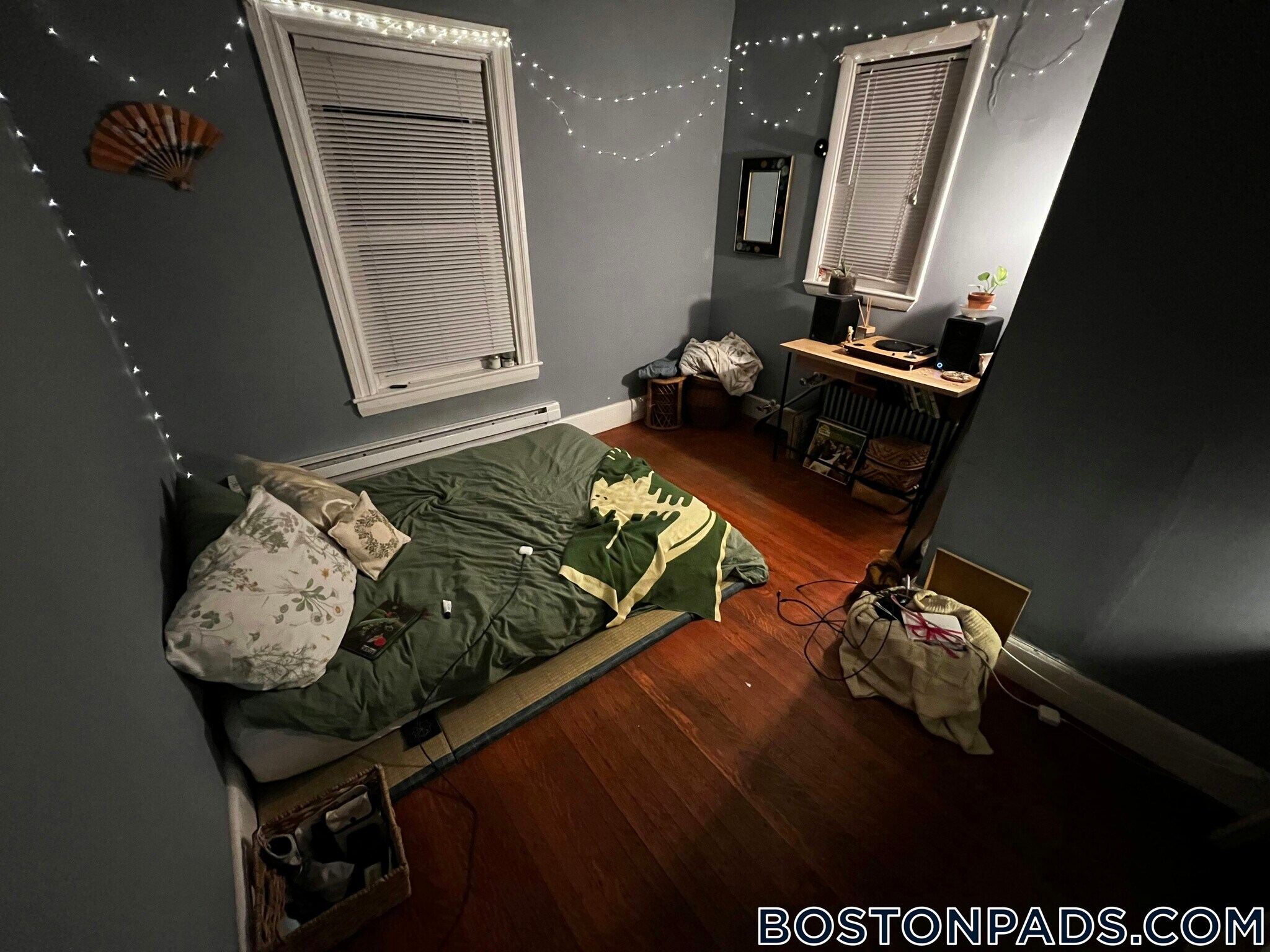 Building Photo - 40 Hillside St