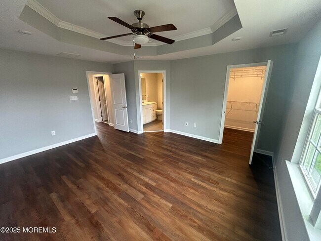 Building Photo - 201 Rio Grande Dr