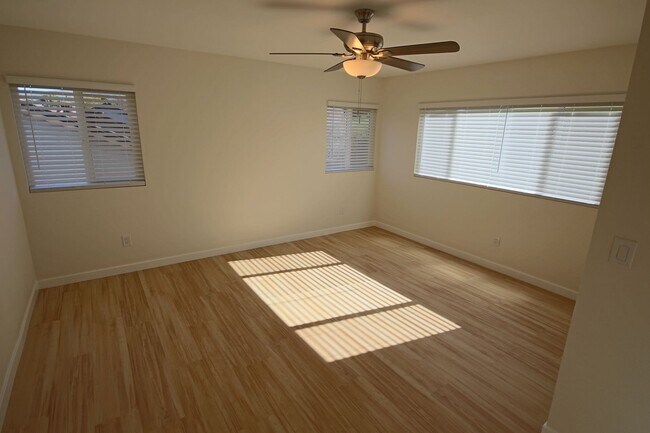 Building Photo - Spring Valley 4-Bedroom Home - Completely remodeled