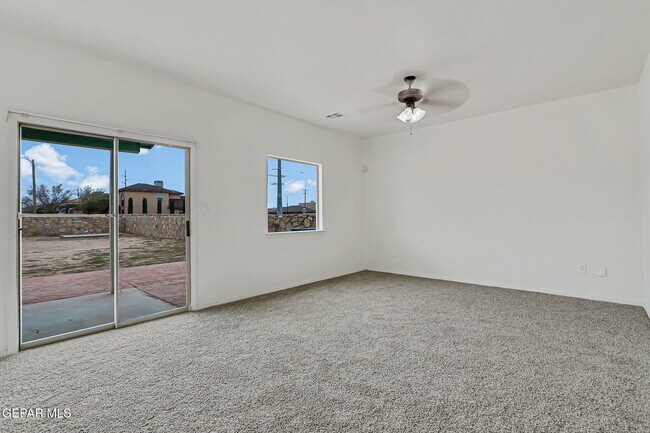 Building Photo - 14188 Strata Rock Dr