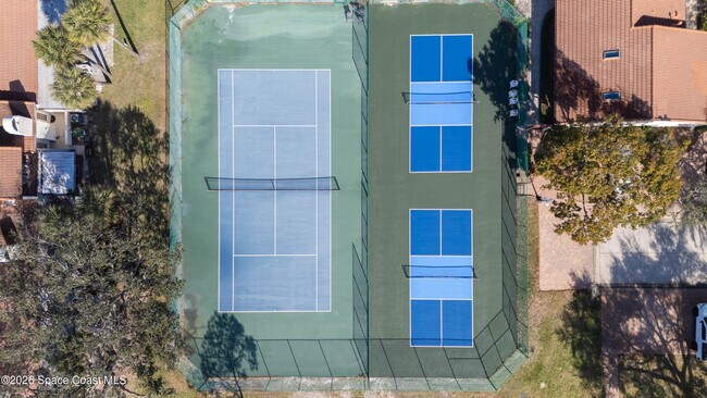 Building Photo - 2001 Parkside Pl