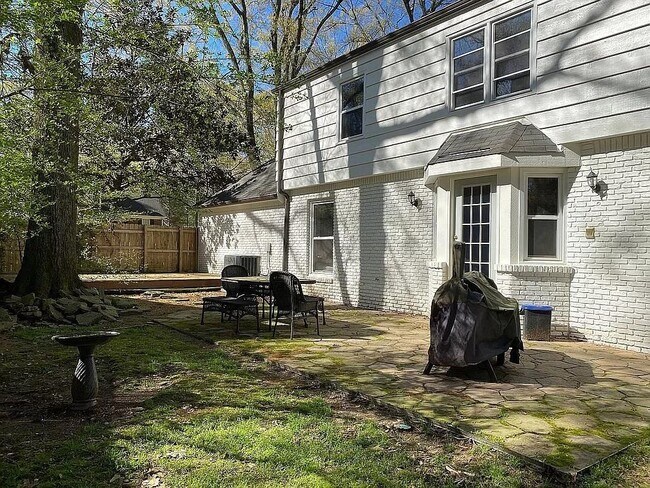 Building Photo - 1696 Hapano Dr