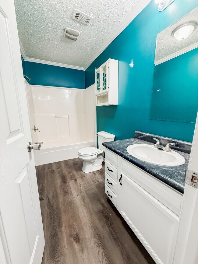 Building Photo - 106 Dolly Dr