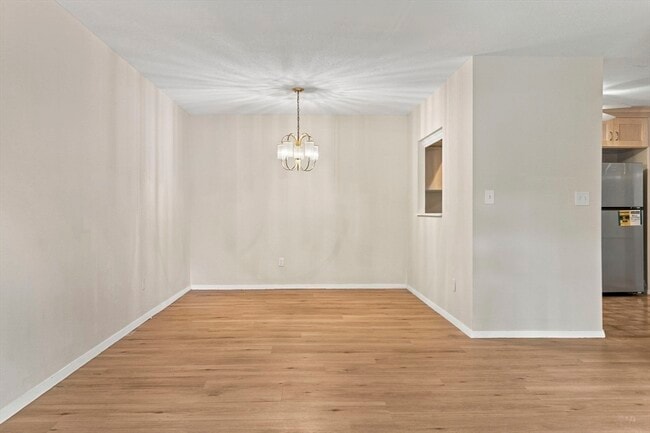 Building Photo - 147 Sylvan St