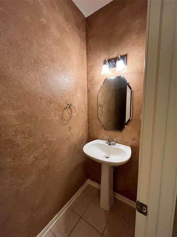 Building Photo - 22531 Tullis Trail Ct