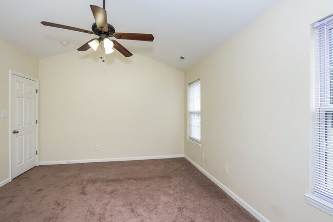 Building Photo - 4424 Craven Hill Dr