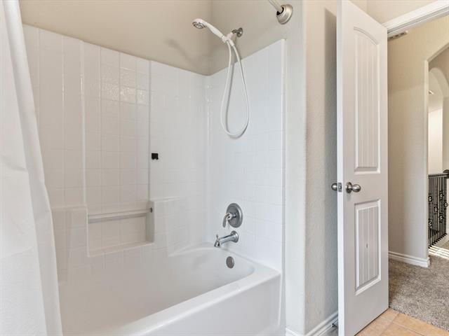 Building Photo - 5733 Coleto Creek Cir