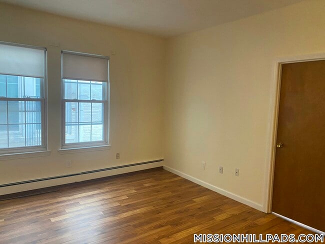 Building Photo - 62 S Huntington Ave