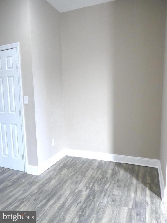 Building Photo - 328 N 52nd St