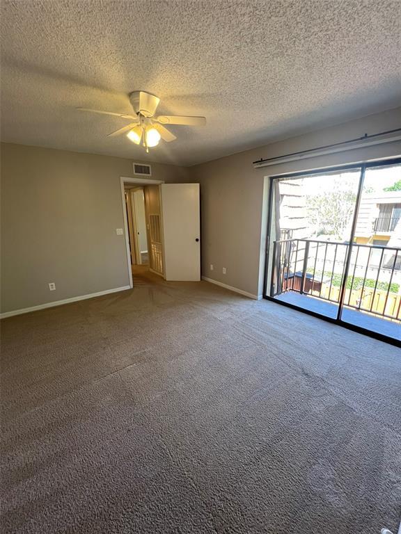 Building Photo - 5285 Coral Ct