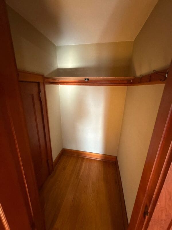 Building Photo - 240 13th St NE