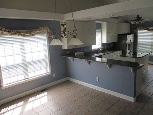 Building Photo - 101 Serenity Ct