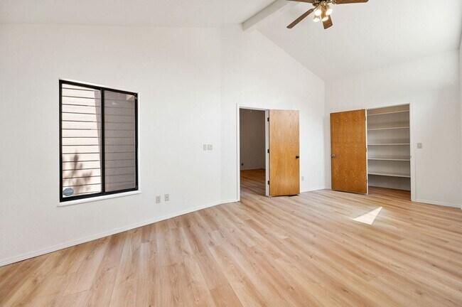 Building Photo - Beautiful 3 Bedroom Home in Forest Trails!