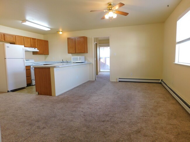 Building Photo - Affordable Three Bedroom End Unit