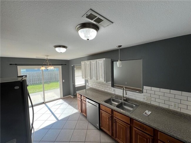 Building Photo - 1705 N Valor