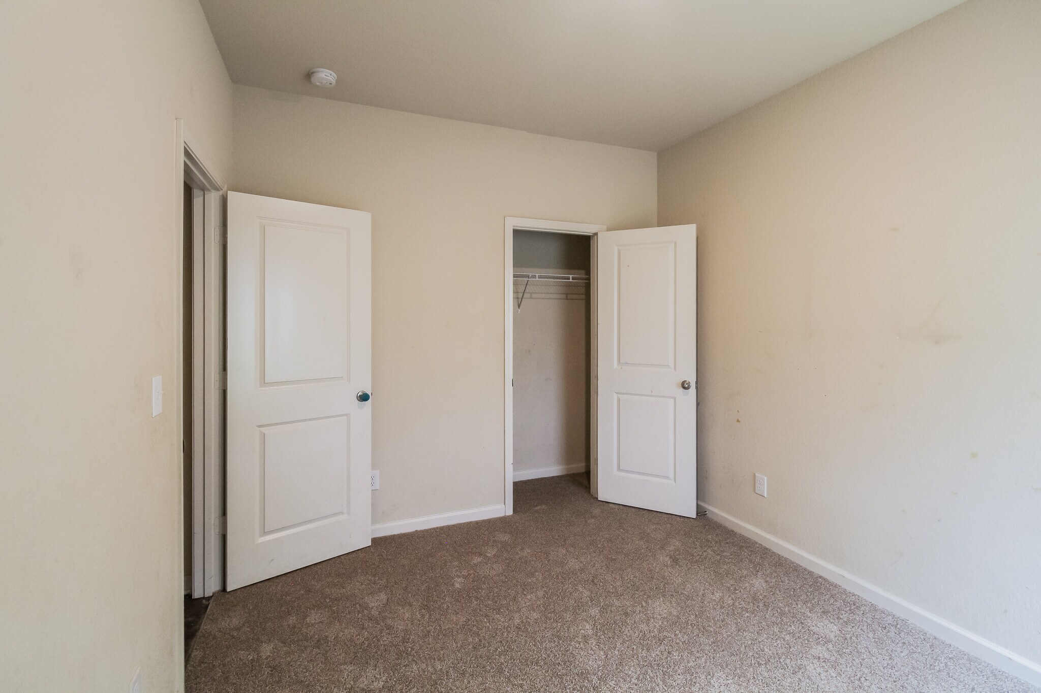 Building Photo - 140 Innis Brk Cir