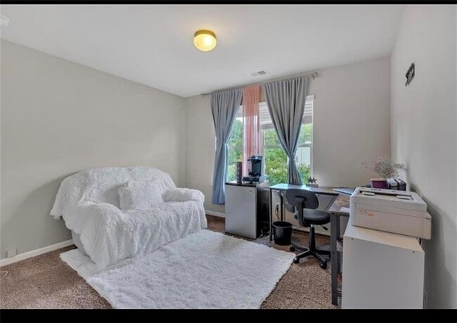 Building Photo - 3251 Blue Springs Trace