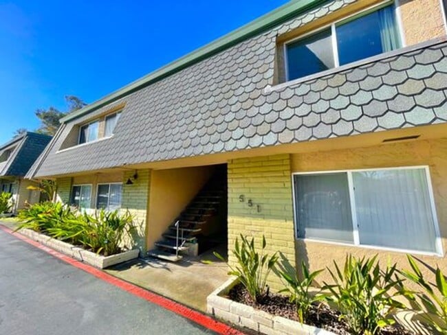 Building Photo - 541 - 551 Morse Ave - Laurelwood